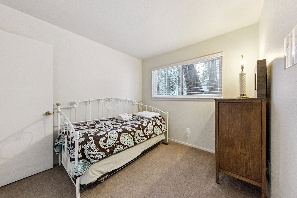 1293 Tata Lane 3 Bedroom Home