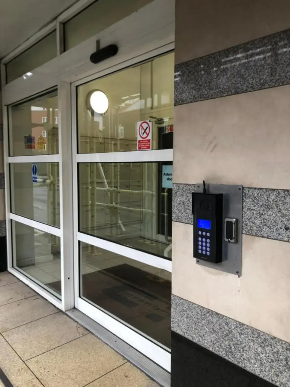 Cranbrook House Apartments - Near Ice Arena