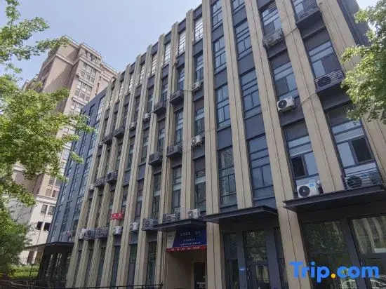 Smile Duplex Apartment (Qingdao North Railway Station Jinshui Road Branch)