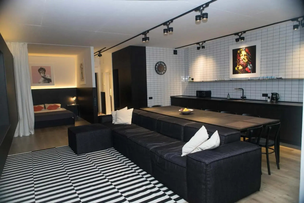 Stylish 1 bedroom studio near Most City