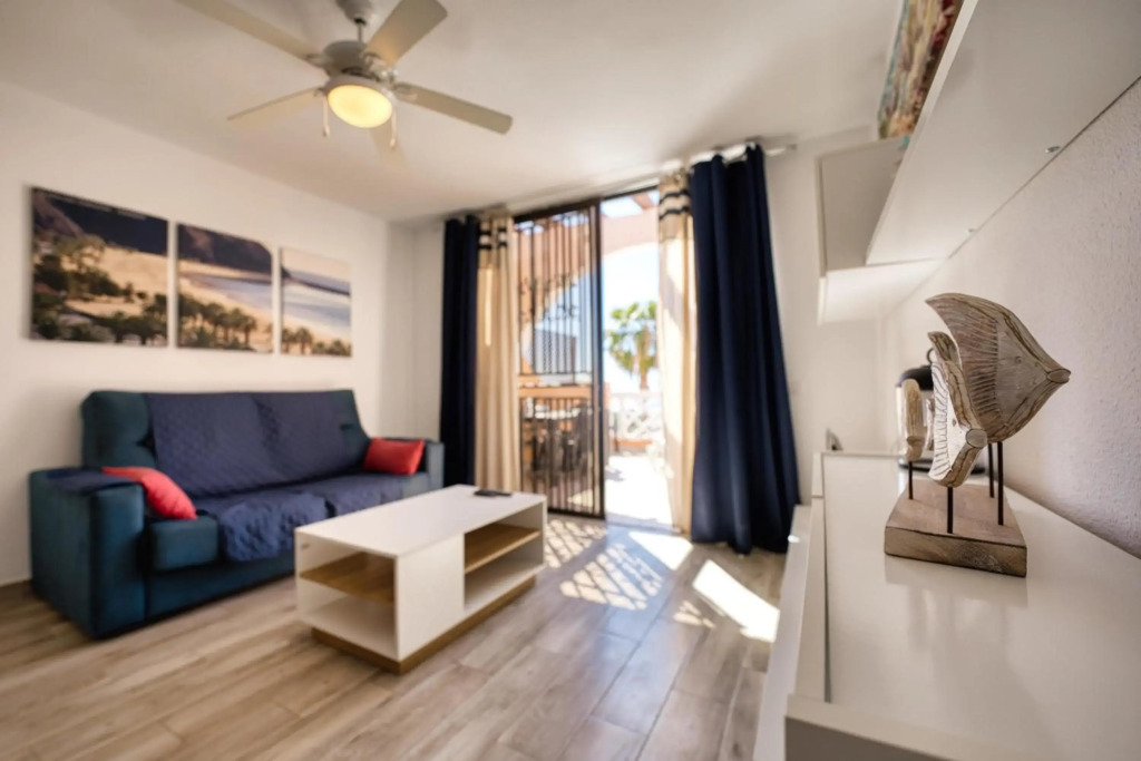 Large one bedroom apartment with incredible view 223