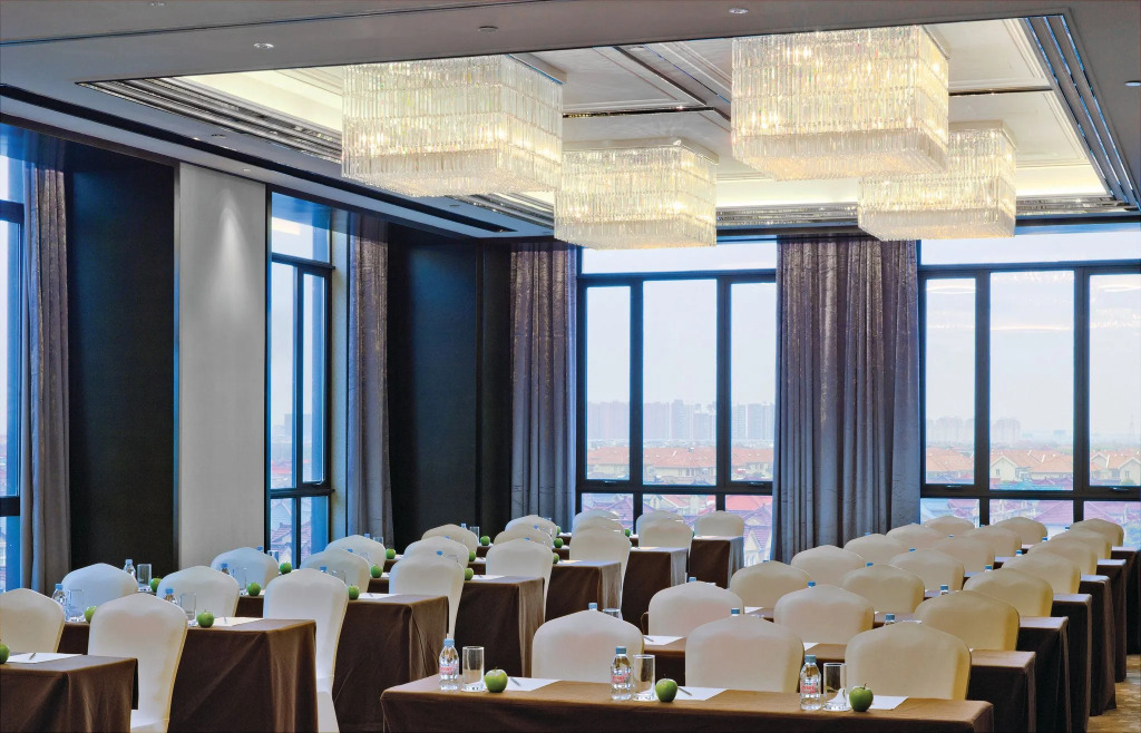 Отель Grand Skylight Shanghai Songjiang