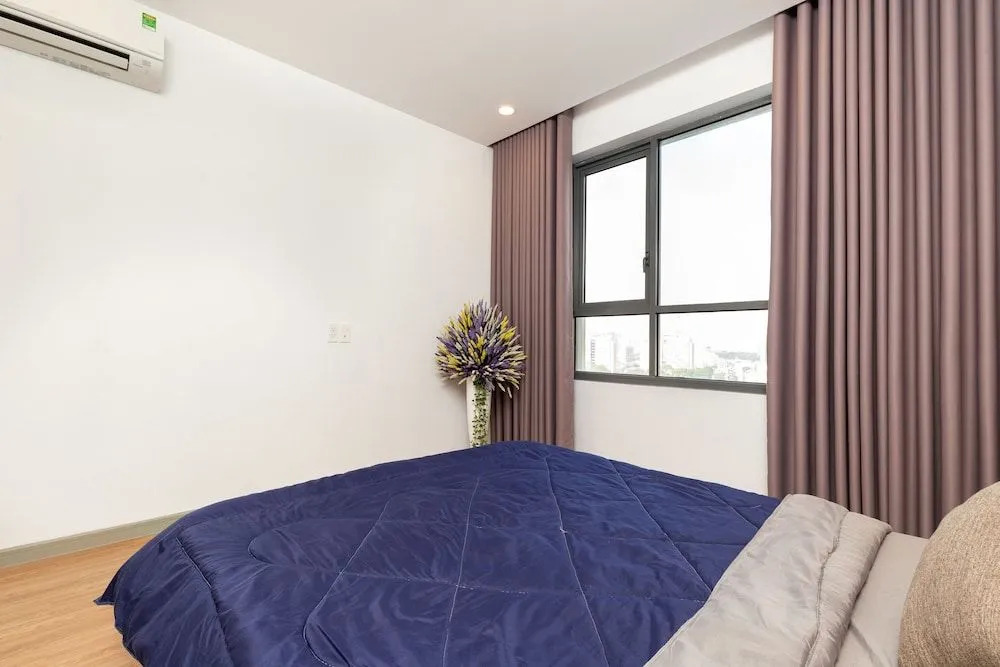 Mino Lee Apartment