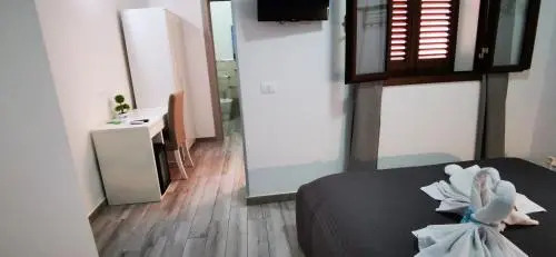 Perla del Sud - Guest House