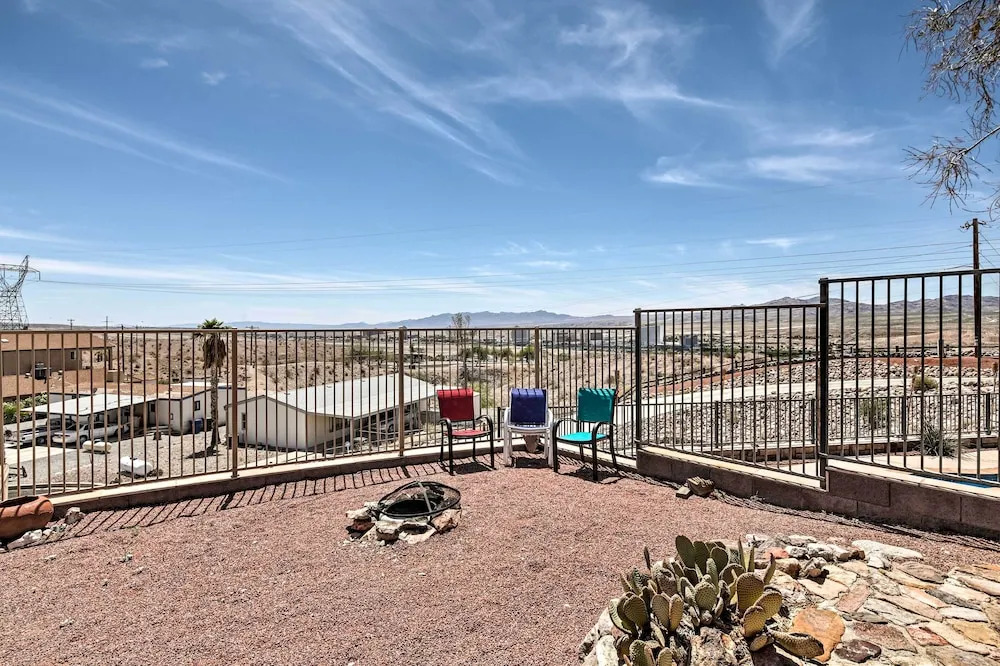 Bullhead City Home w/ Private Pool, Hot Tub & View