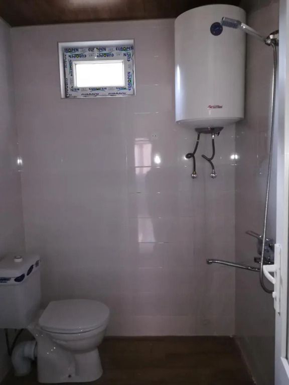 Guest house lela
