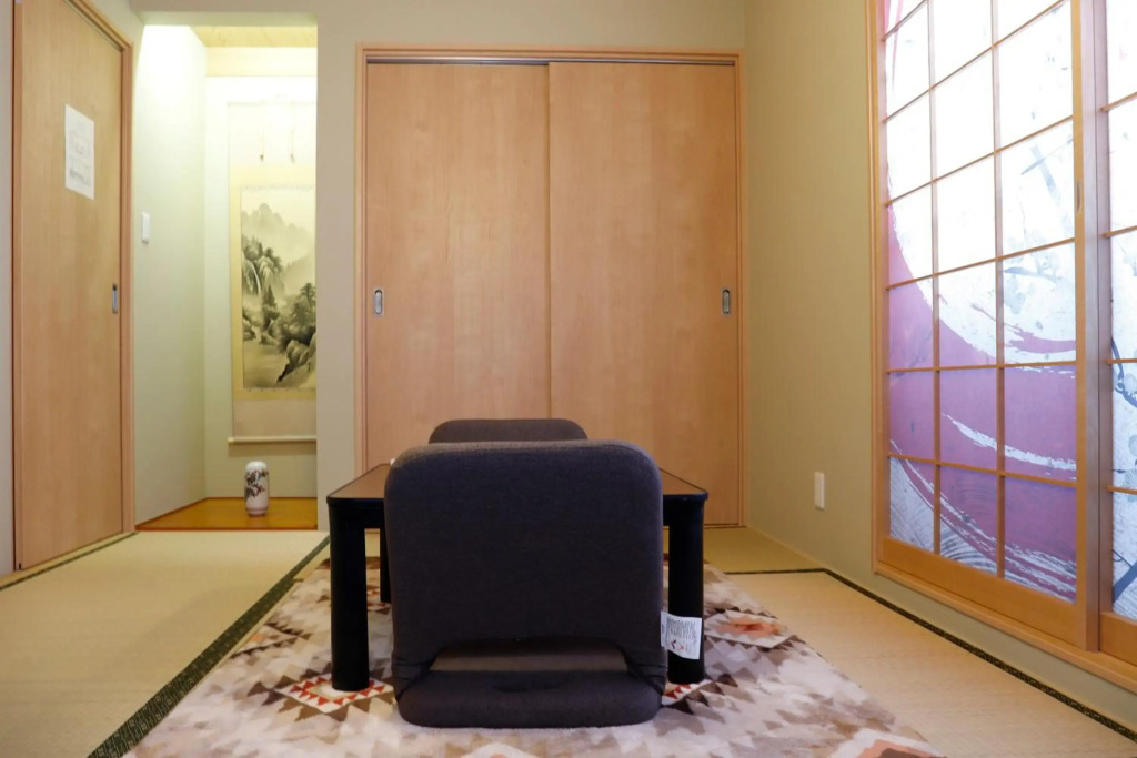 Spacious & Modern Inn Megumi-an Nishijin