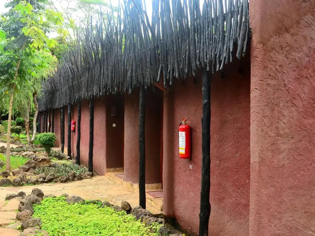 Amboseli Lodge
