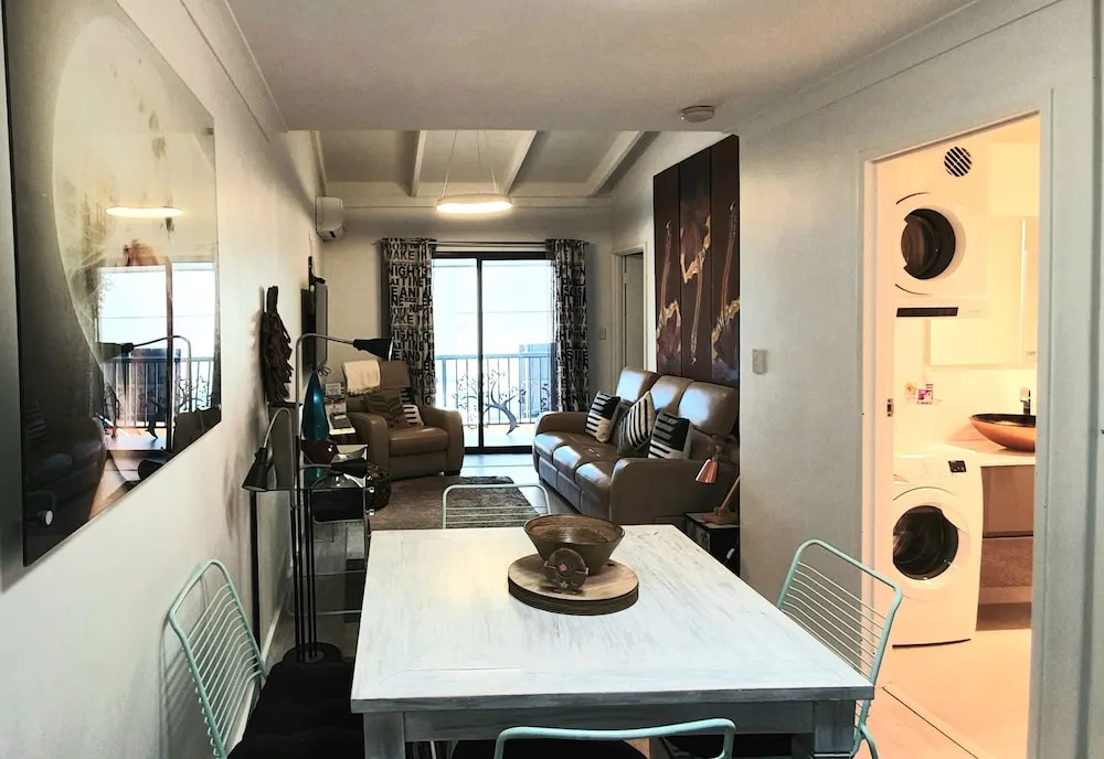 West Beach Lagoon 210 – Amazing Views