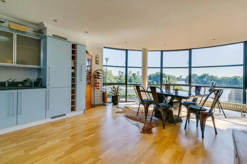 Brand New 2-bed Apartment in Brentford Kew Gardens