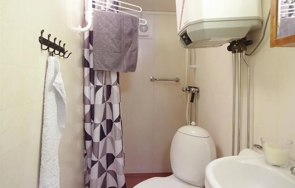Amazing Home in Osby With 2 Bedrooms and Wifi