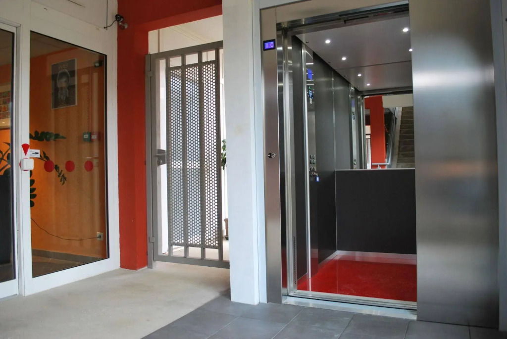Hotel Tambourin