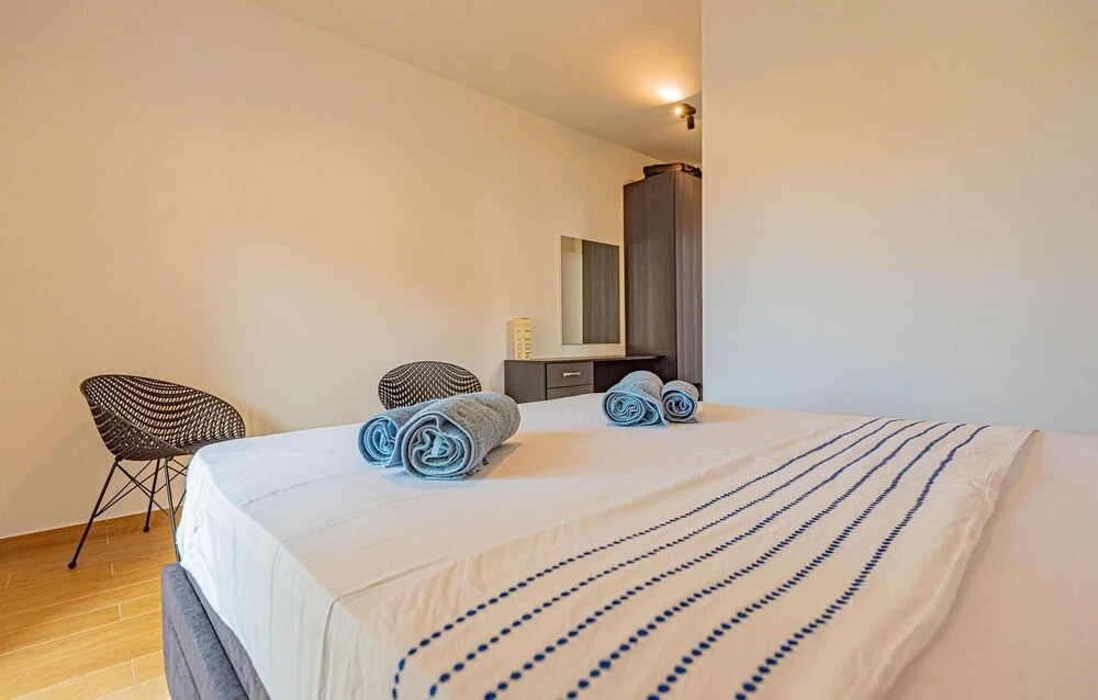 Awesome Home in Vodice - Srima With 3 Bedrooms, Wifi and Outdoor Swimming Pool