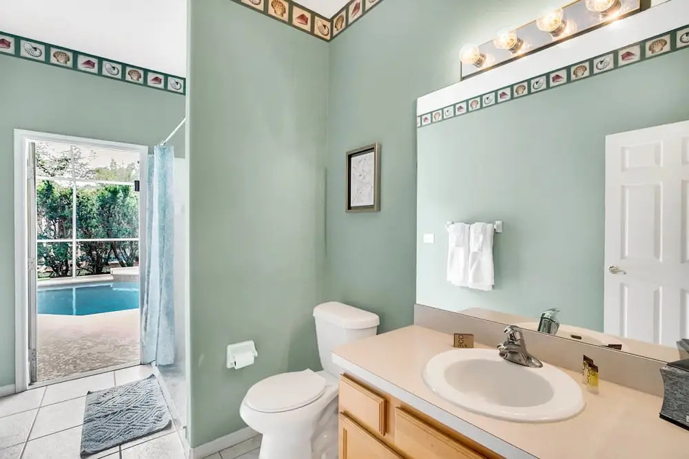 Executive Home with Heated Pool and Spa Holiday home 6
