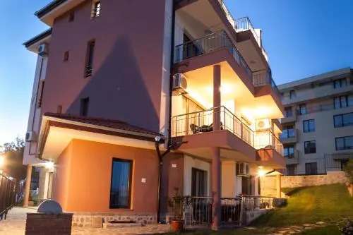 La Mer Apartments