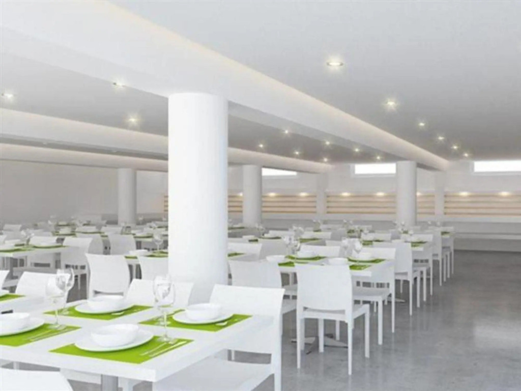 Sea CleoNapa Hotel