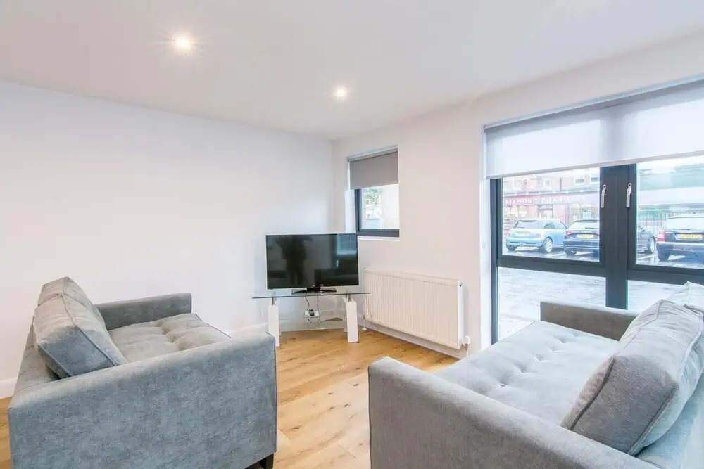 Stunning 2bed Flat in Bond House