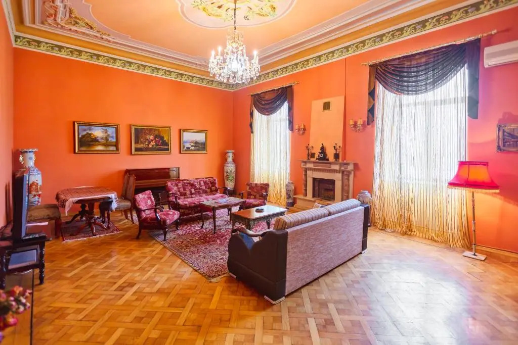 Апартаменты Royal Suite на улице Низами