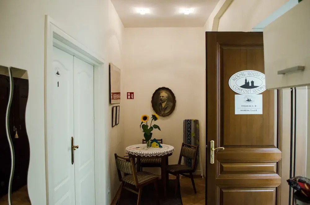 Royal Route 29 Comfort Rooms