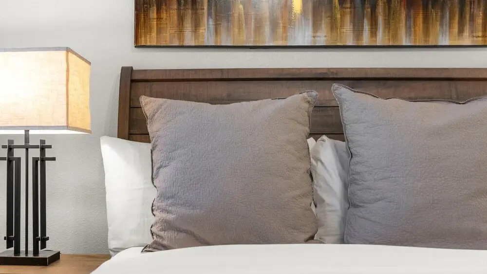 NEW Cityside Stay 3BR Retreat Near DT w Patio