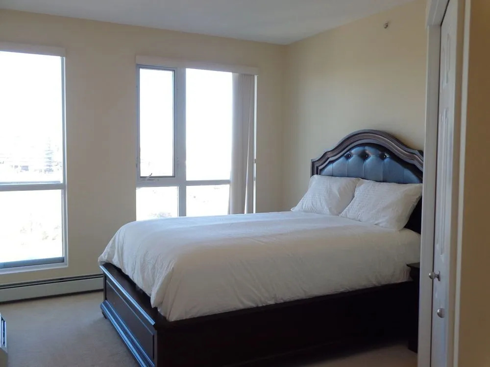 Riverfront Pointe by Corporate Stays