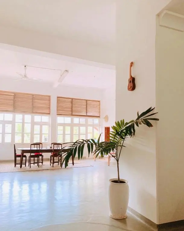 Balcony House