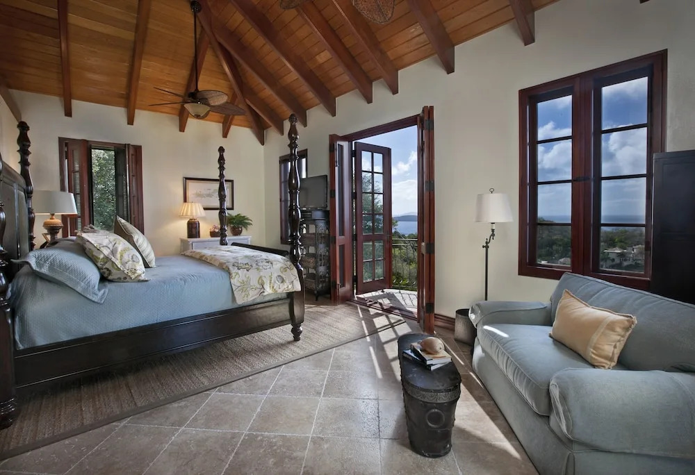 Villa Nonna - Five Bedroom Villa