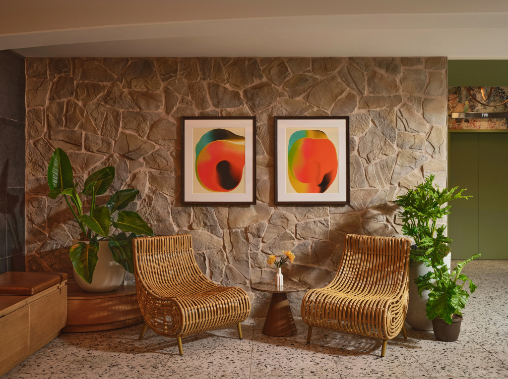 The Ambassador Hotel of Waikiki, Tapestry Collection by Hilton