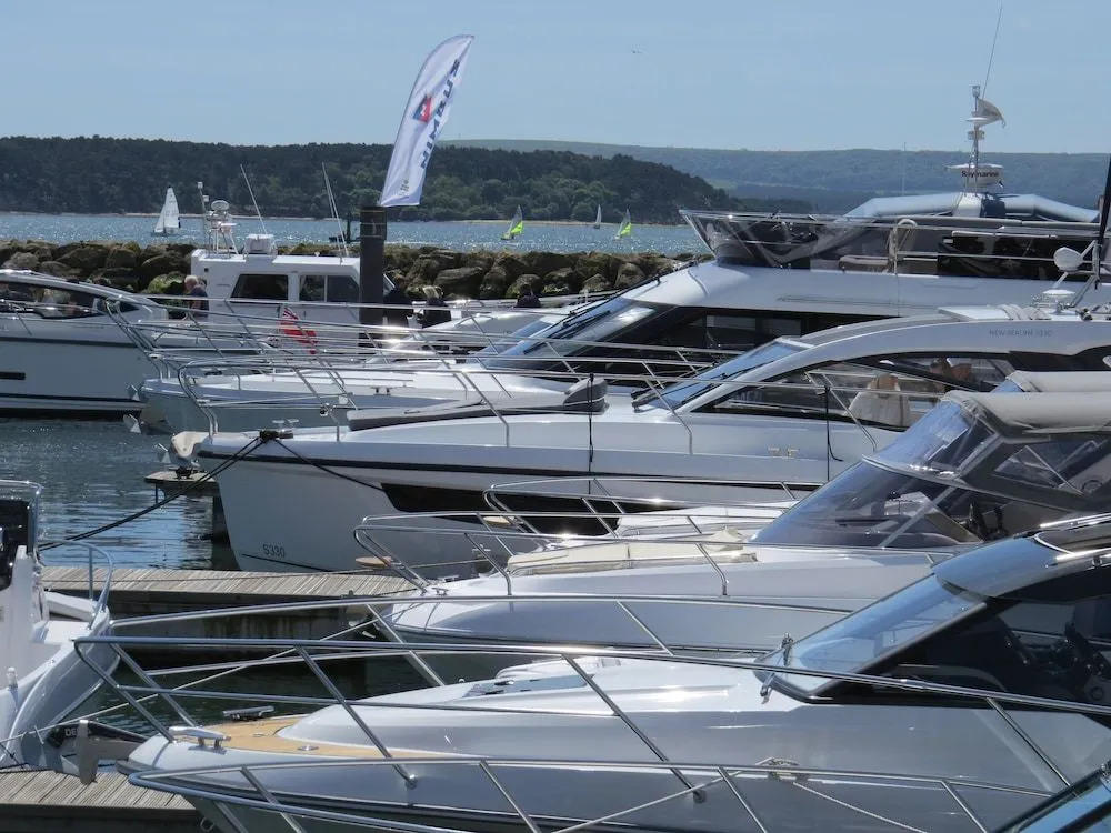 Seas the Day - Moments from Hamworthy Beach and Park