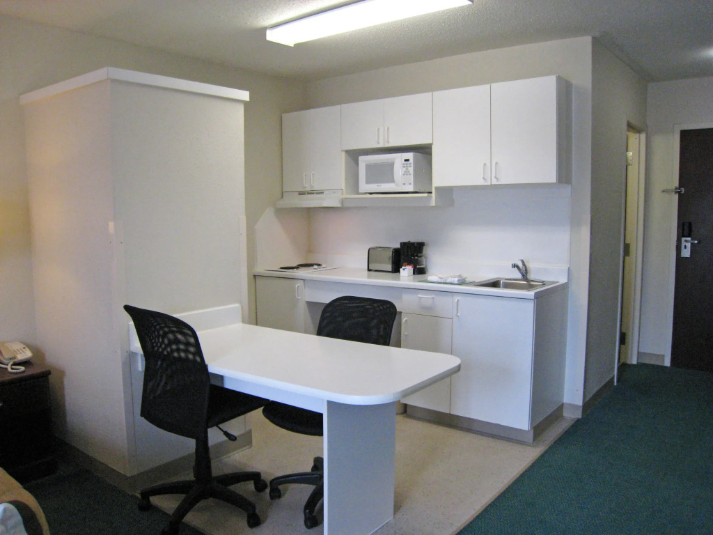 Extended Stay America Select Suites - Greenville - Airport