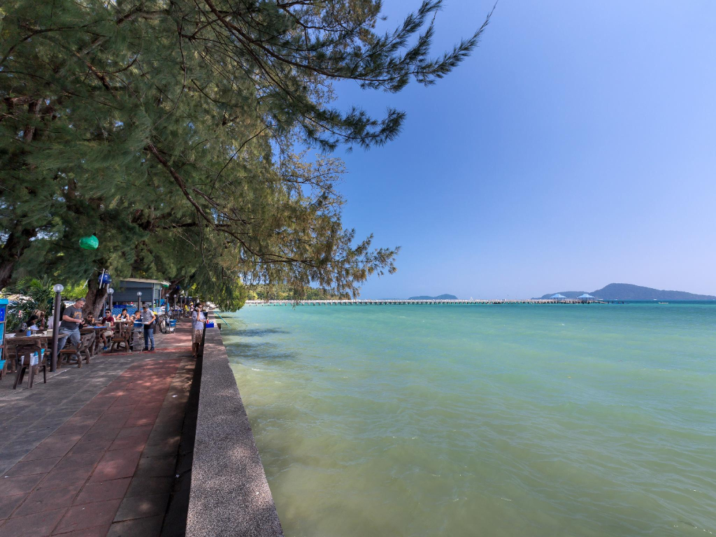 Phuket Sea Resort SHA Extra Plus