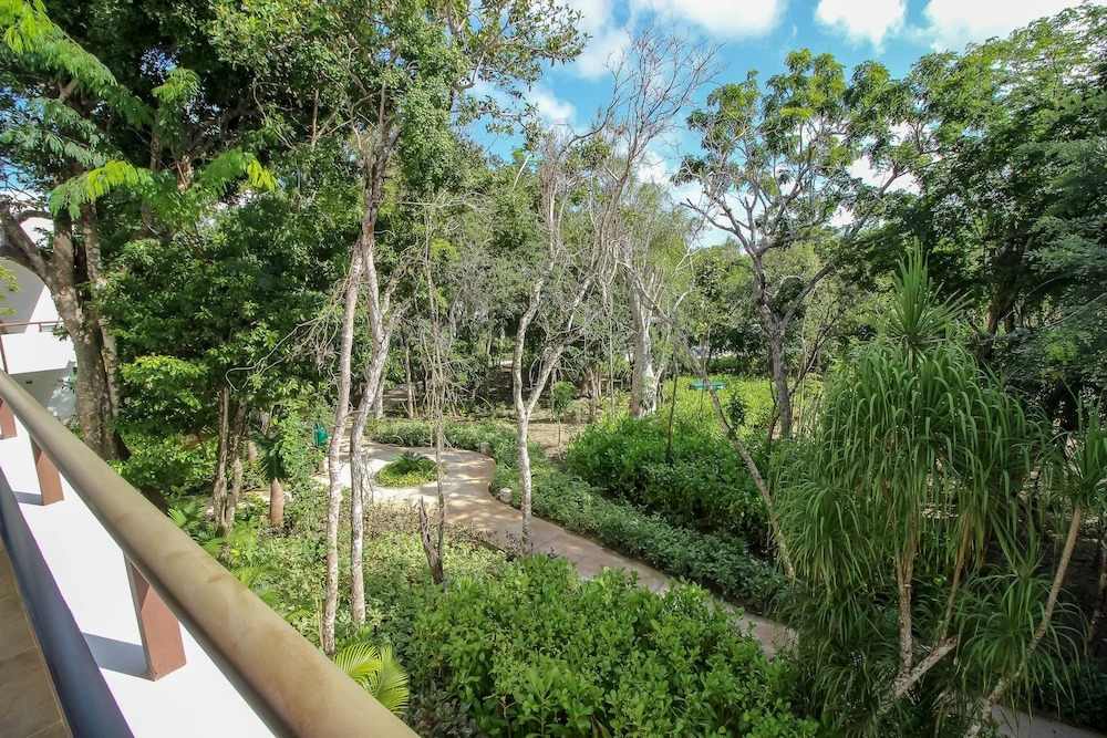 Luxury Loft w Balcony Akumal by Olahola