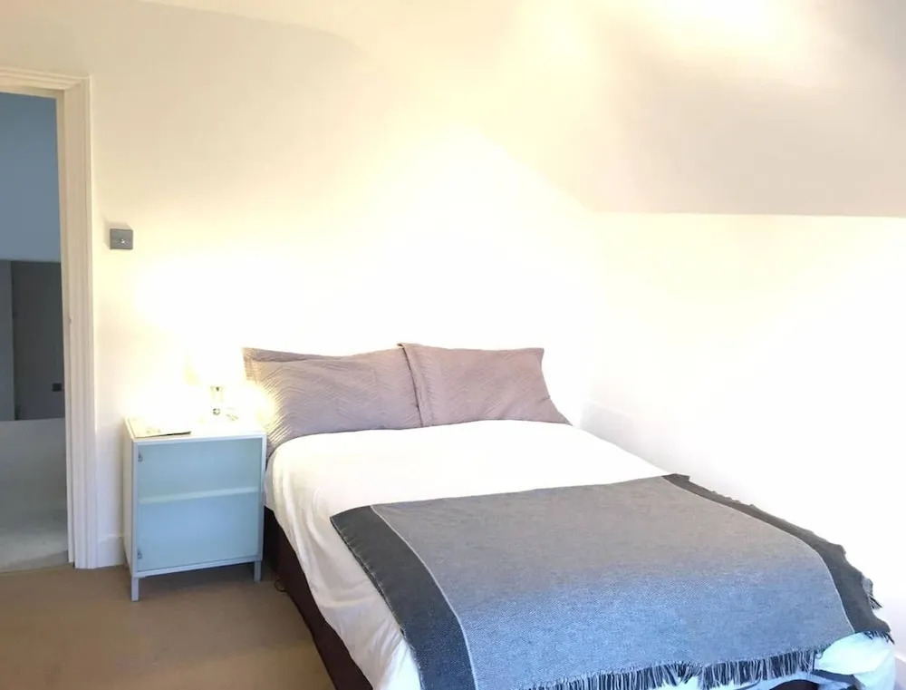 Perfect 2bed Flat in Lively Clapham