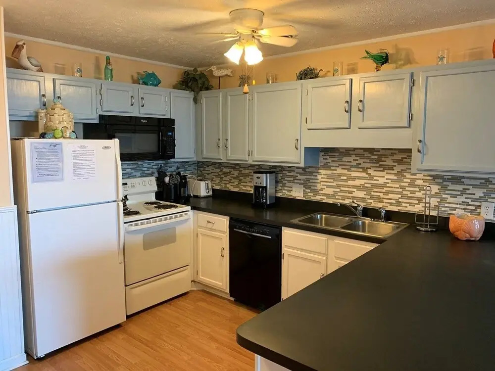 Pelican Pass Condo 302a 2 Bedrooms 2 Bathrooms Condo