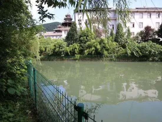 Quancheng Hotel