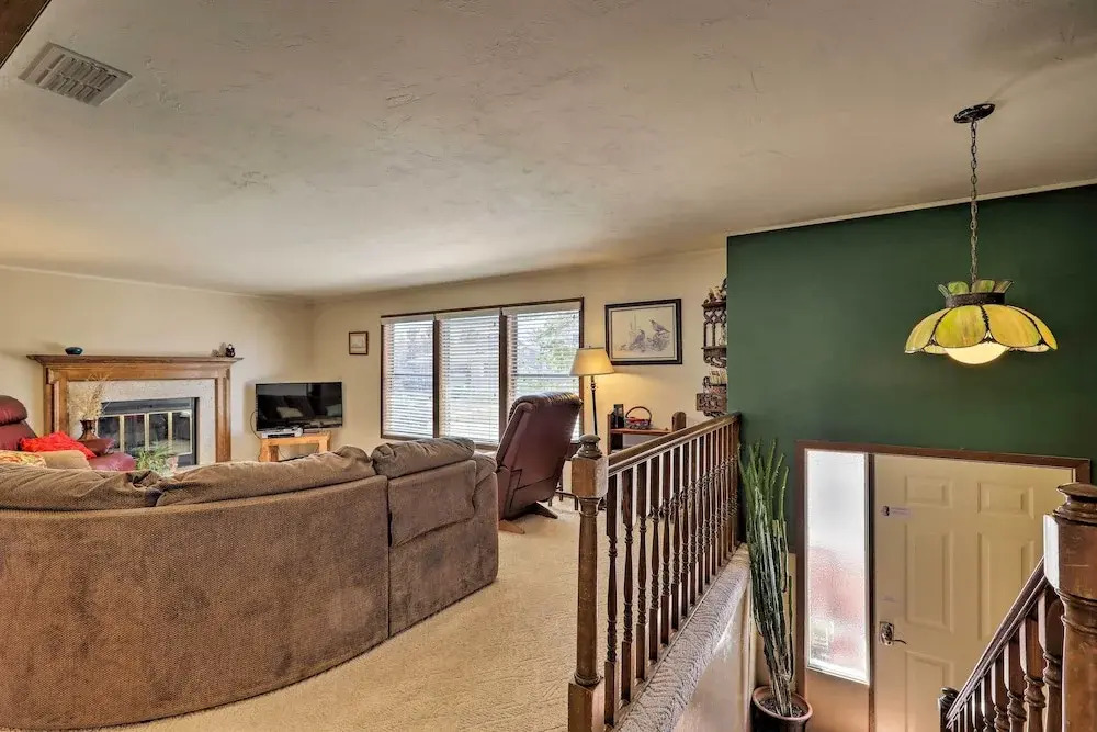 Walk to Rim View Trail: Page Home w/ Deck & Yard