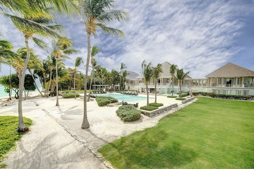 Spacious Golf View Apartment in Puntacana Resort Club