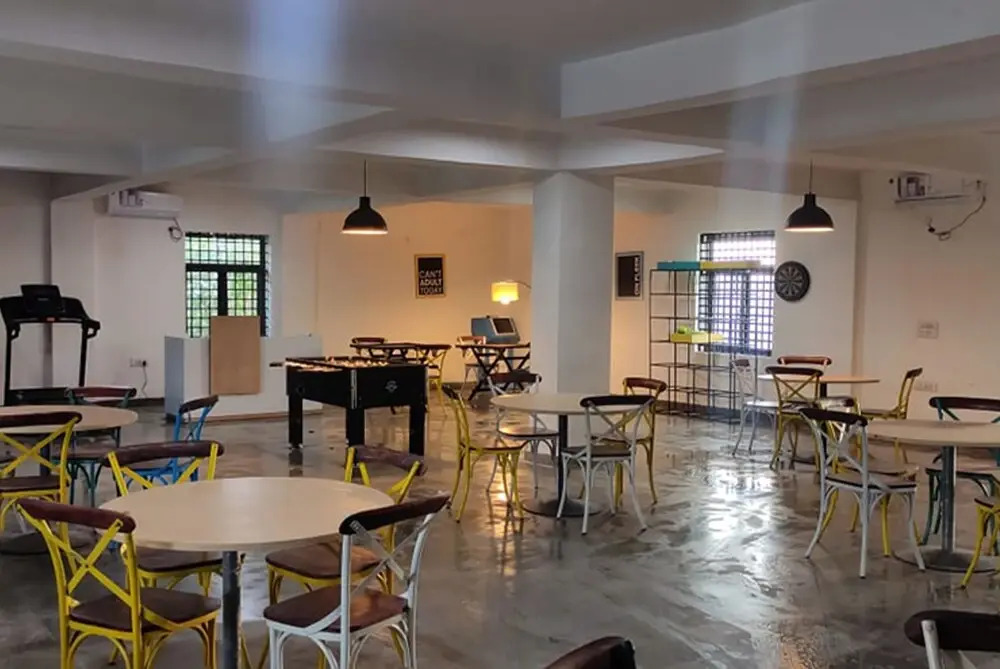Abuzz Oxfordcaps Rohini - Hostel