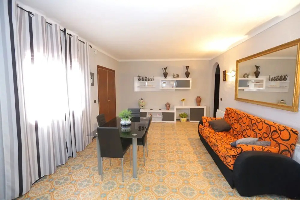 Villa Tranquila Para 8 Personas en Cambrils