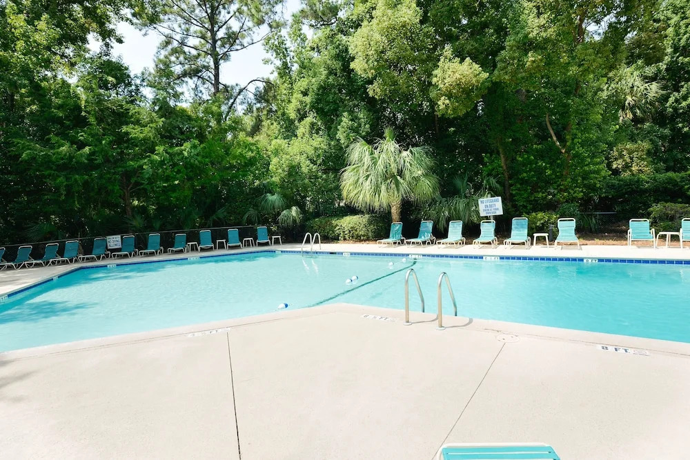 New Listing! Plantation Club On Golf Course 3 Bedroom Villa