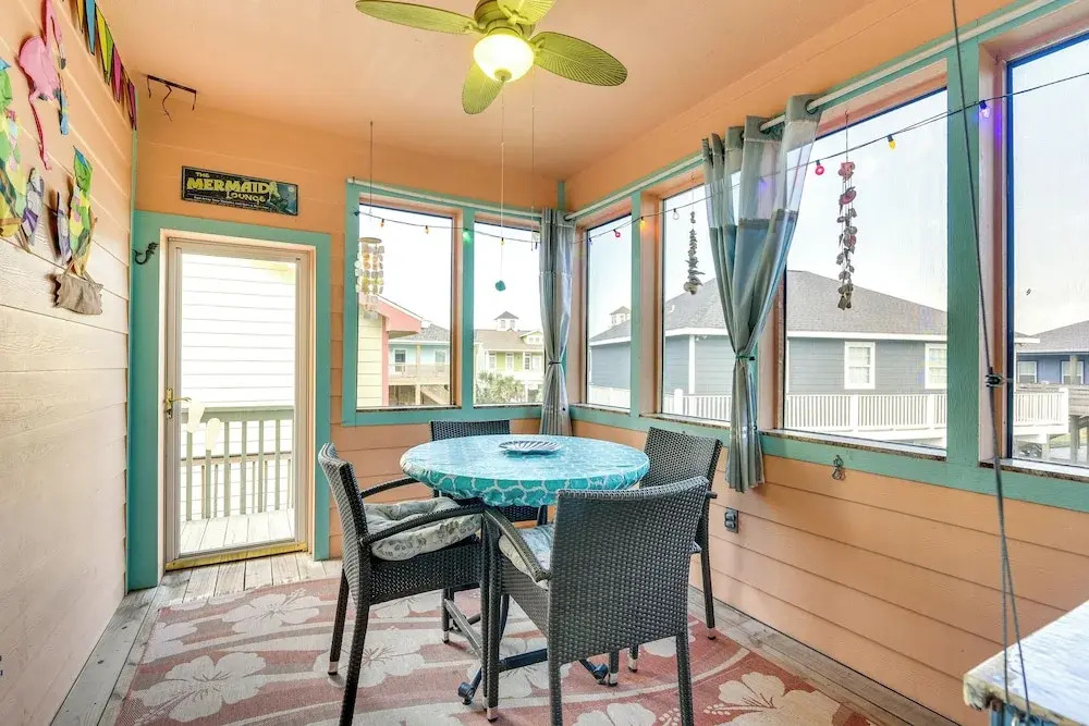 Ocean-view Balcony! Coastal Haven in Crystal Beach