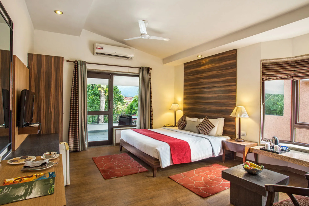 The Riverview Retreat, Corbett
