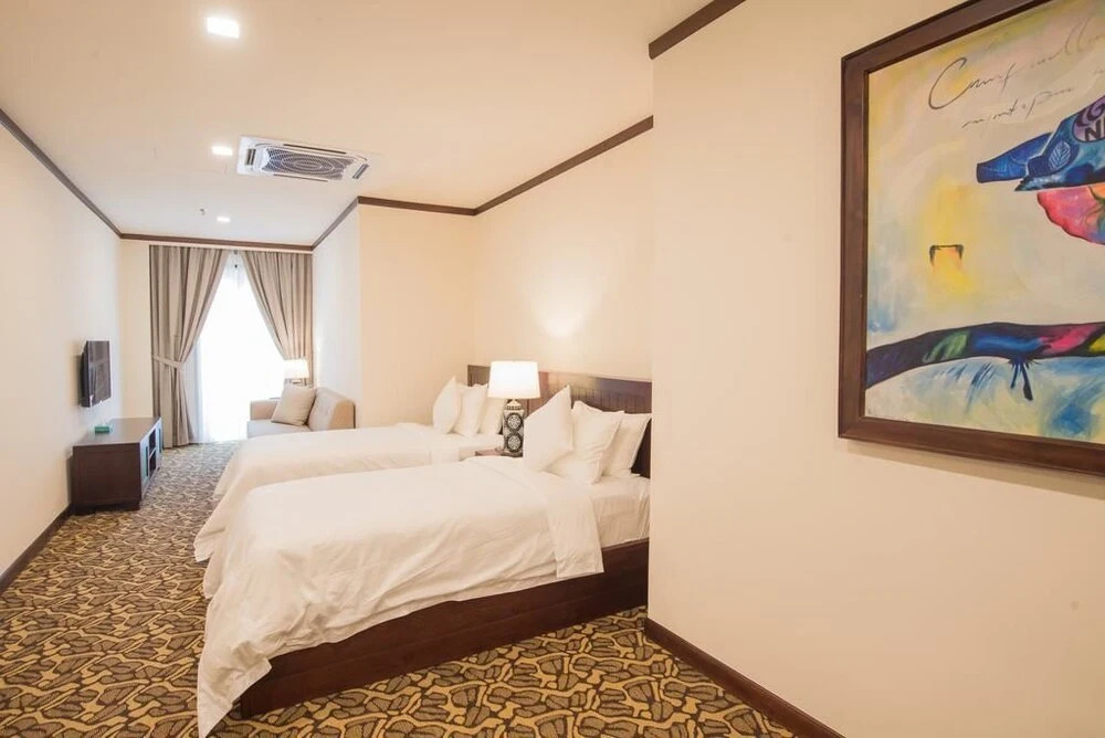 The Platinum Hotel & Suites