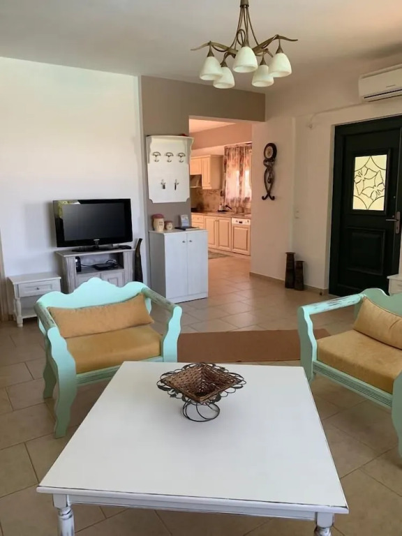 Villa Leonidas just enjoy your holidays