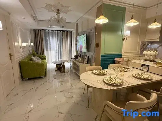 Luxury 2BR Deluxe Azure Resort Beachview Suite with Bathtub & Smart toilet