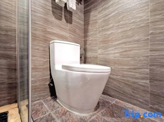 Junle Hotel (Guangzhou Feixiang Park Metro Station)