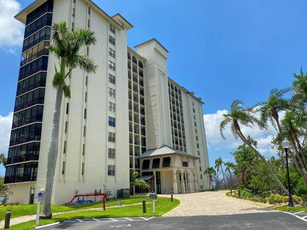 2 BR Furnished Sanibel Harbour Resort - REG 1484