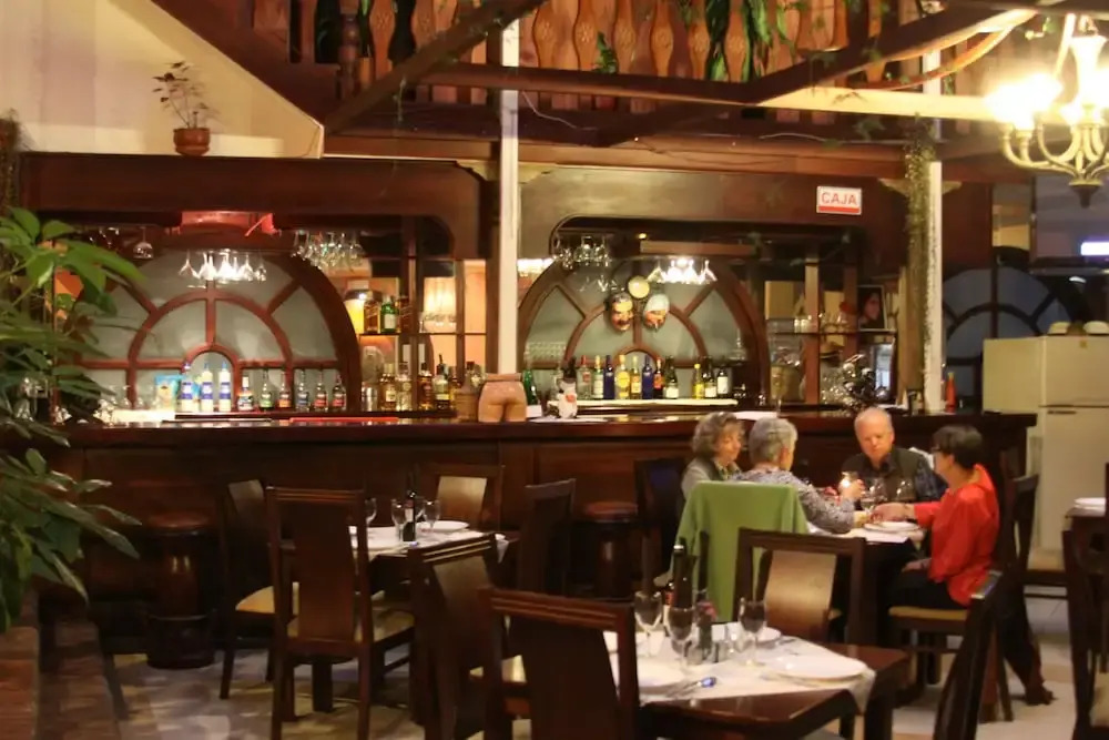 Hotel Coronel