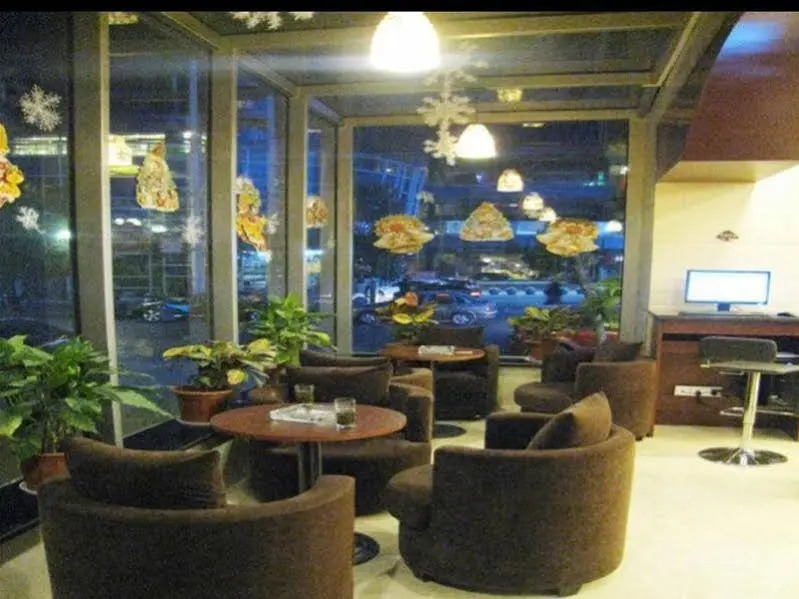 GreenTree Inn YangZhou West KaiFa Road Baolong Square Express Hotel