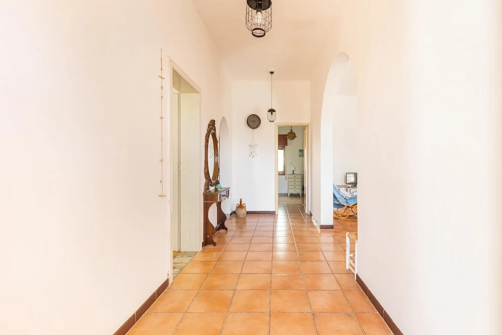 2961 Villa Poesia by Barbarhouse